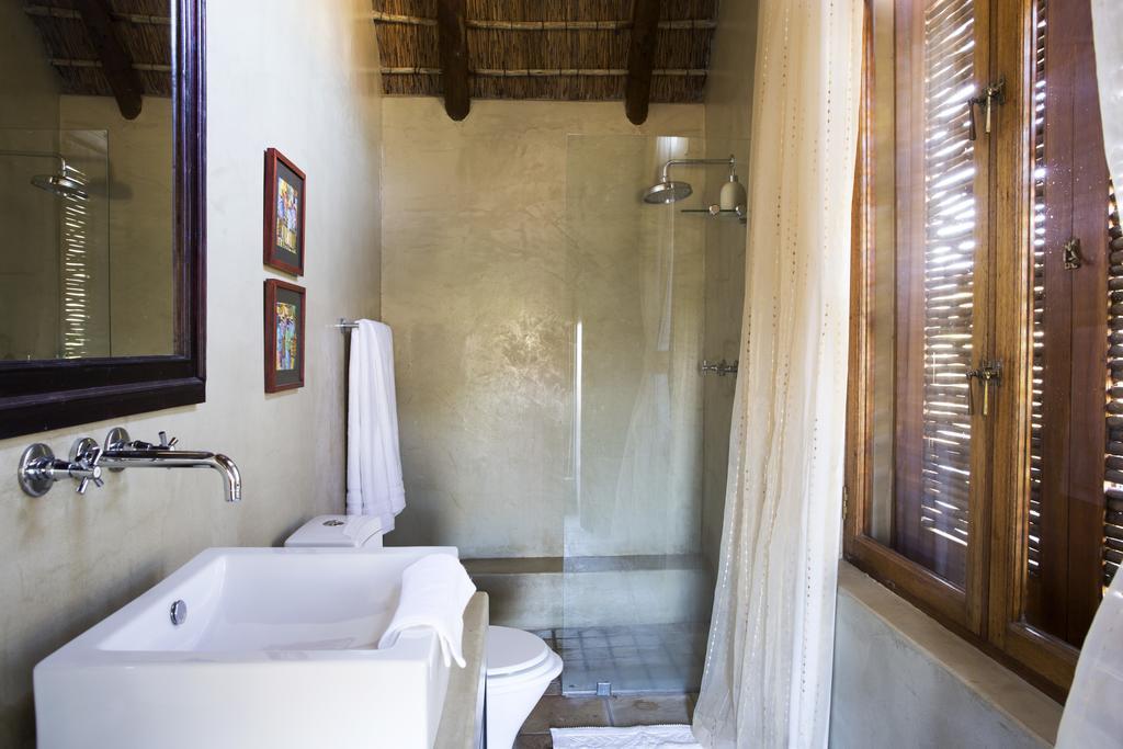 43 On Sandstone Somerset West Exteriör bild