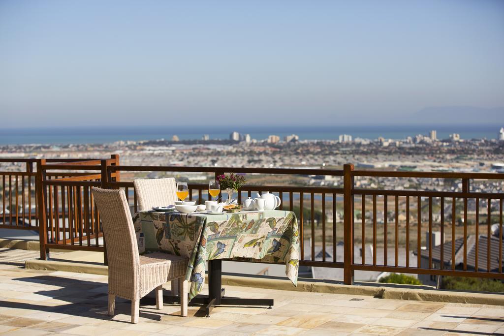 43 On Sandstone Somerset West Exteriör bild